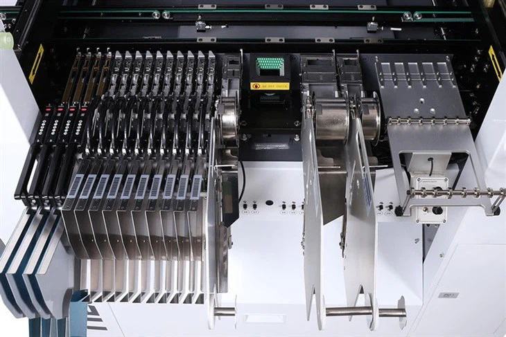 SMT Chip Mounting Machine
